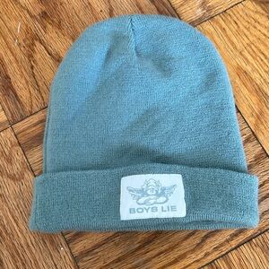Boys lie beanie